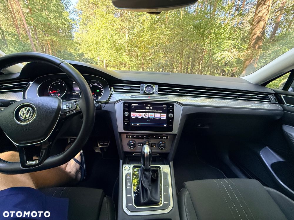 Volkswagen Passat 2.0 TSI 4Mot Elegance DSG - 25