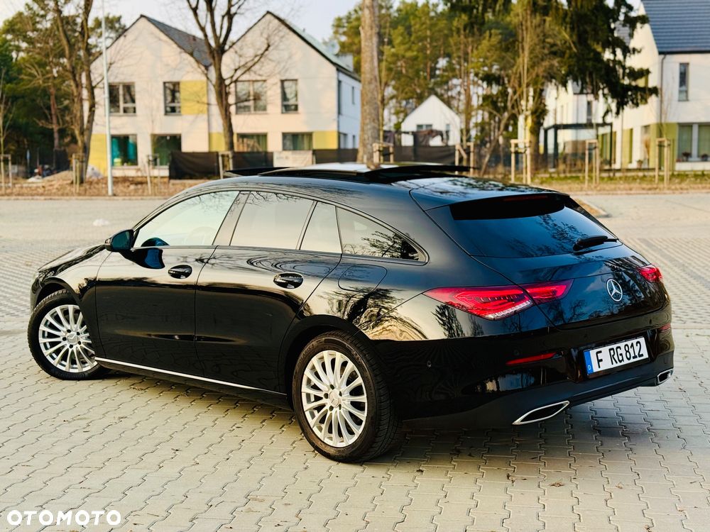 Mercedes-Benz CLA 220 d AMG Line 8G-DCT - 33
