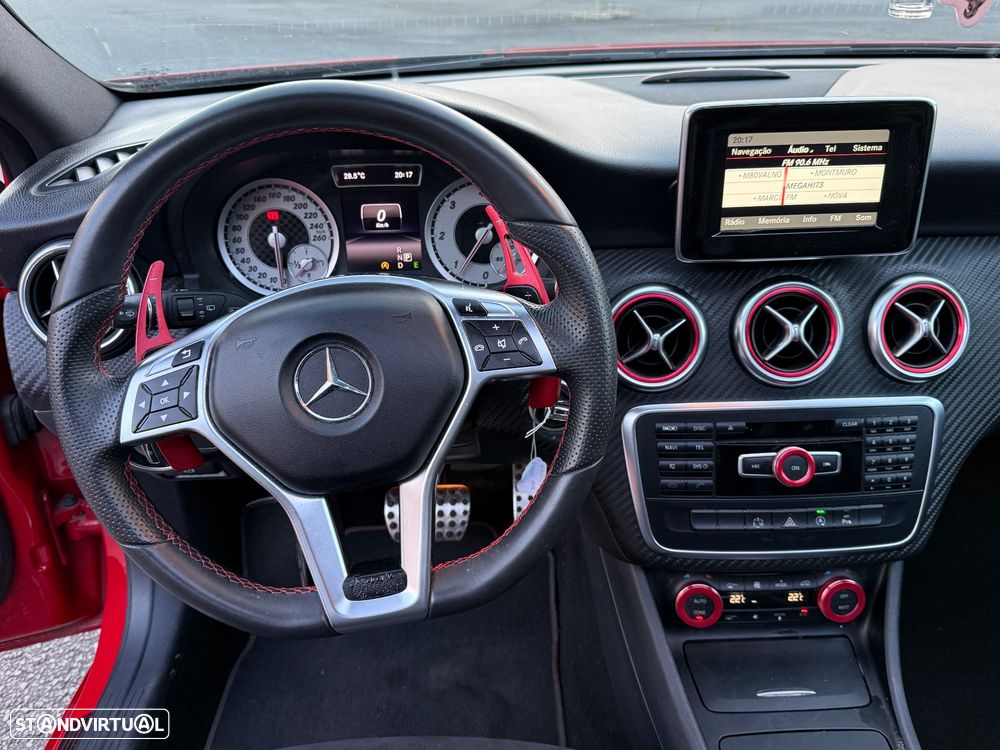 Mercedes-Benz A 200 d AMG Line - 8