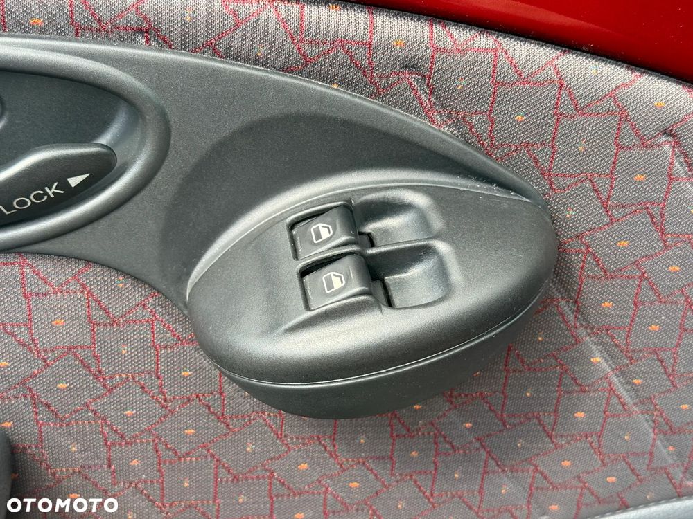 Fiat Siena - 15