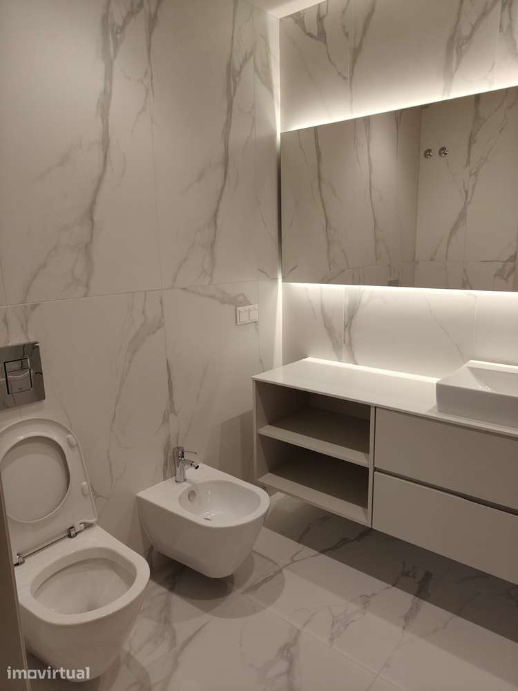 Apartamento T3 Venda em Santa Marinha e São Pedro da Afurada,Vila Nova - Grande imagem: 4/28