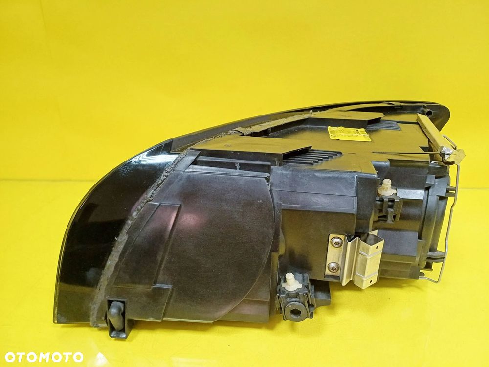 REFLEKTOR LAMPA SOCZEWKA PRAWY PRZÓD VOLVO V50 I 30698886 NR104 - 7