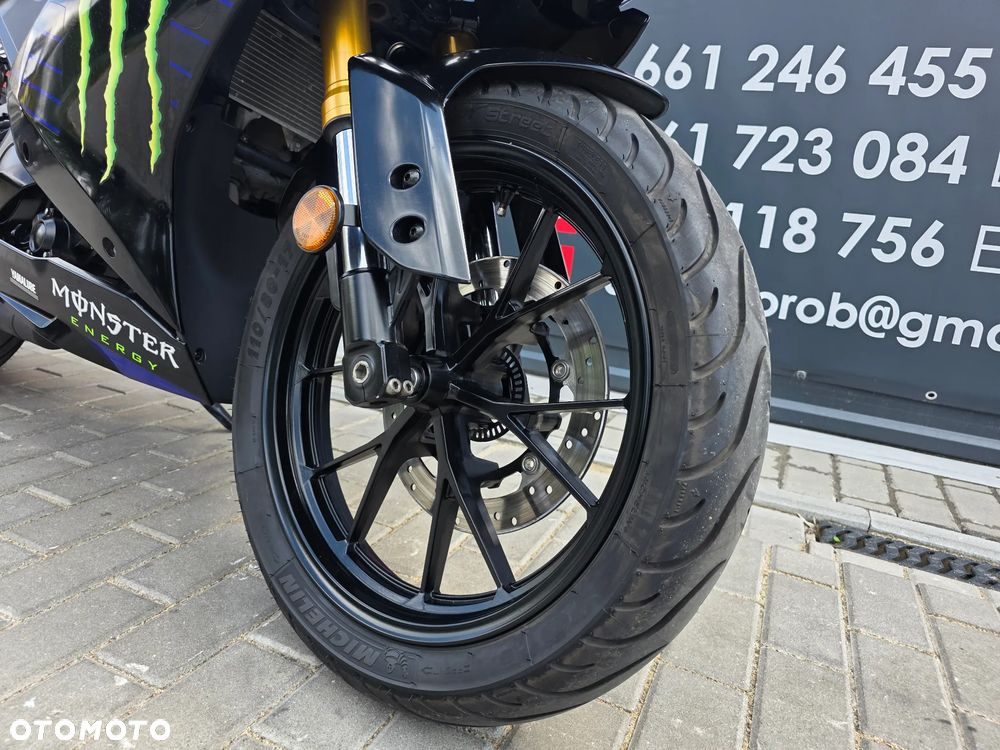 Yamaha YZF - 14