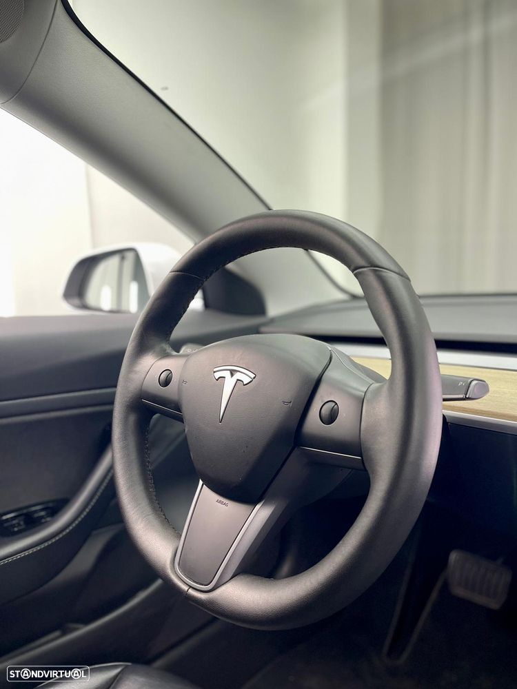 Tesla Model 3 Standard RWD Plus - 16
