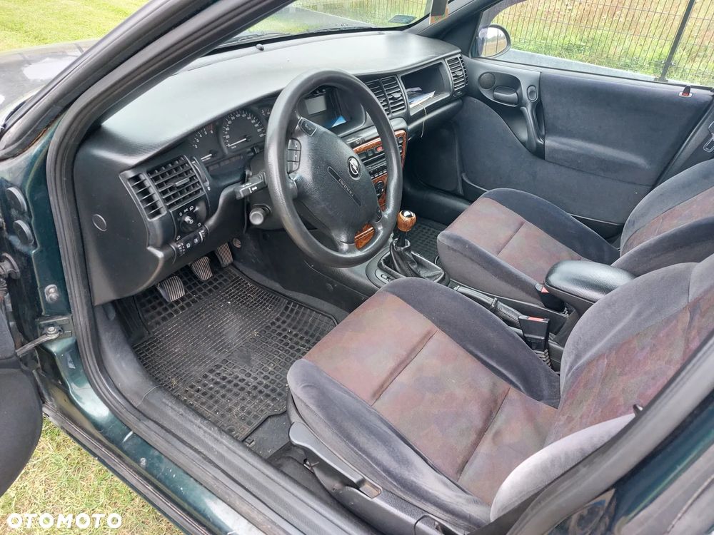 Opel Vectra 2.0 DTI Comfort - 5