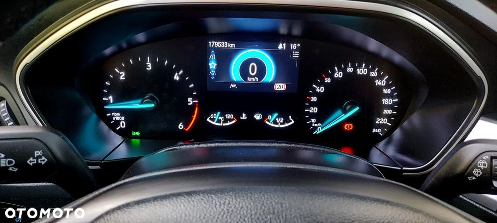 Ford Focus 1.5 TDCi Titanium - 36