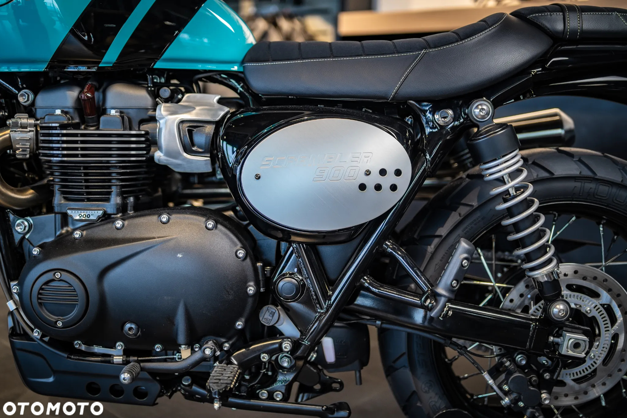 Triumph Scrambler - 16