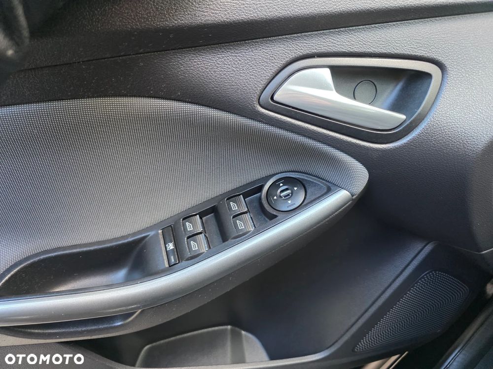 Ford Focus 1.6 TI-VCT Titanium - 17