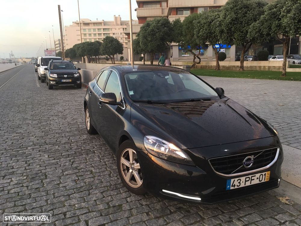 Volvo V40 1.6 D2 Momentum Powershift - 7