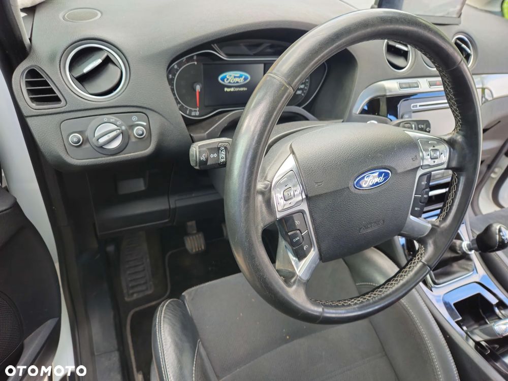 Ford S-Max 1.6 T Titanium - 20