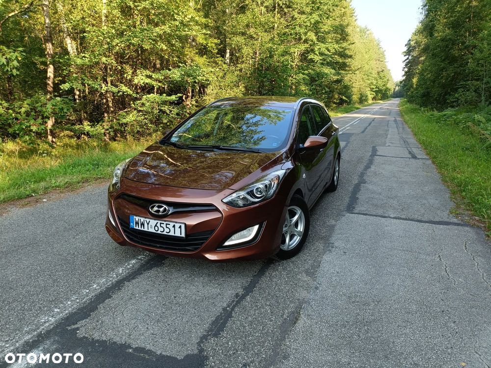 Hyundai i30 1.6 Comfort - 36
