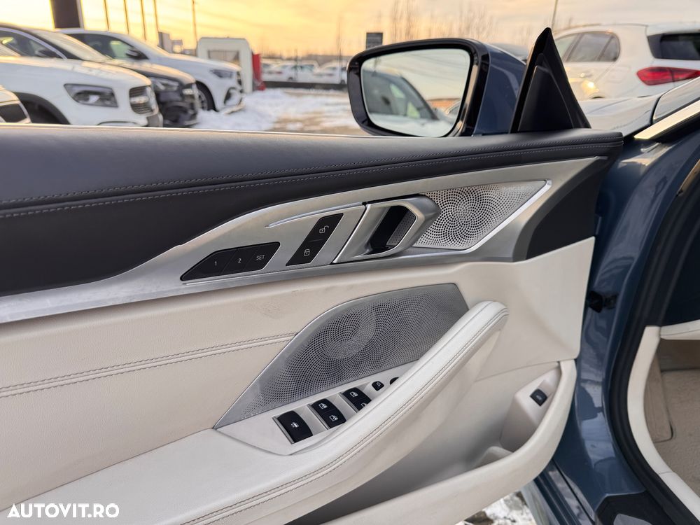 BMW M8 M850i xDrive - 11