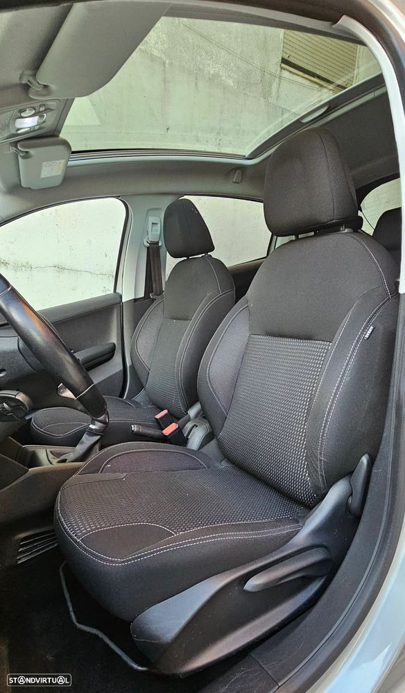 Peugeot 208 PureTech 82 Stop & Start Signature - 3