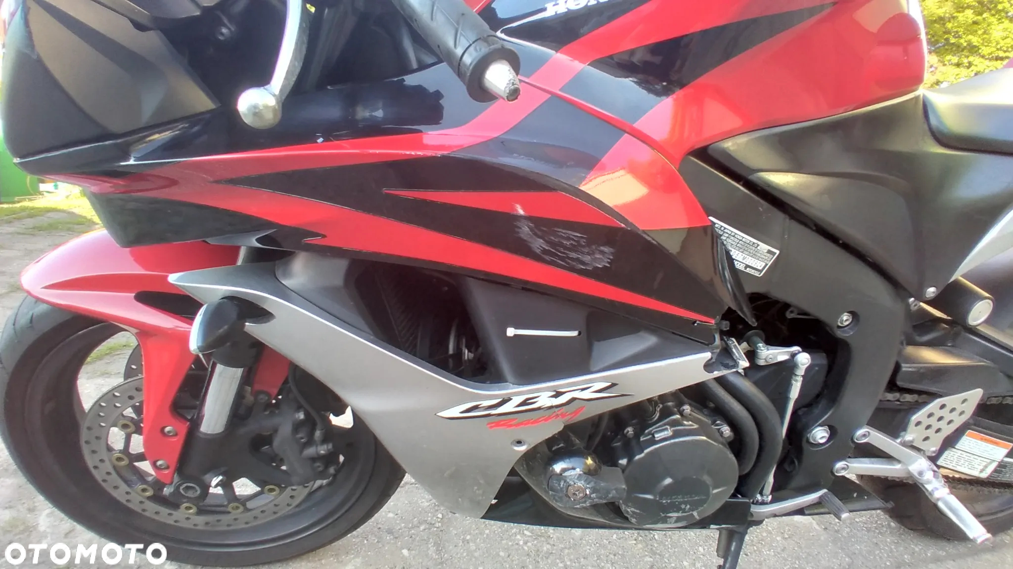 Honda CBR - 6