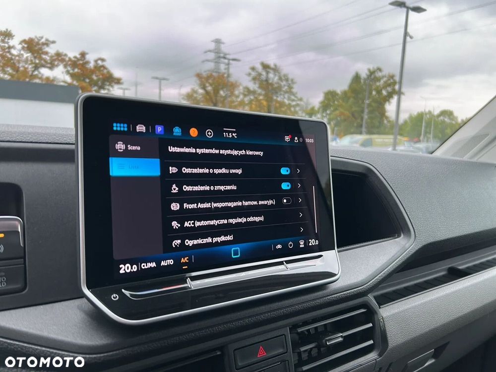 Volkswagen Crafter 35 L3H2/9 osobowy/furgon, 2.0 TD1 140 KM - 26