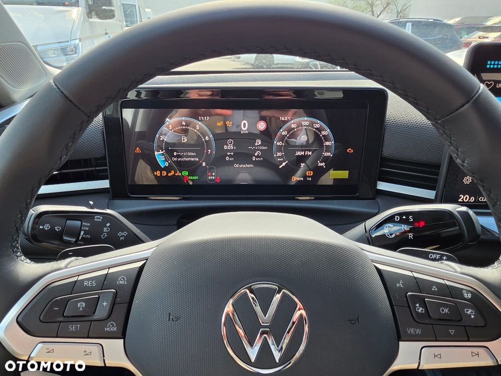 Volkswagen T-Roc 1.5 eTSI Life DSG - 12
