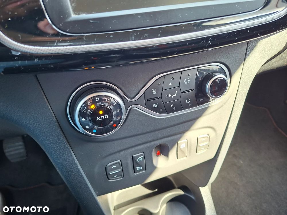 Dacia Sandero Stepway Blue dCi 95 Prestige - 9