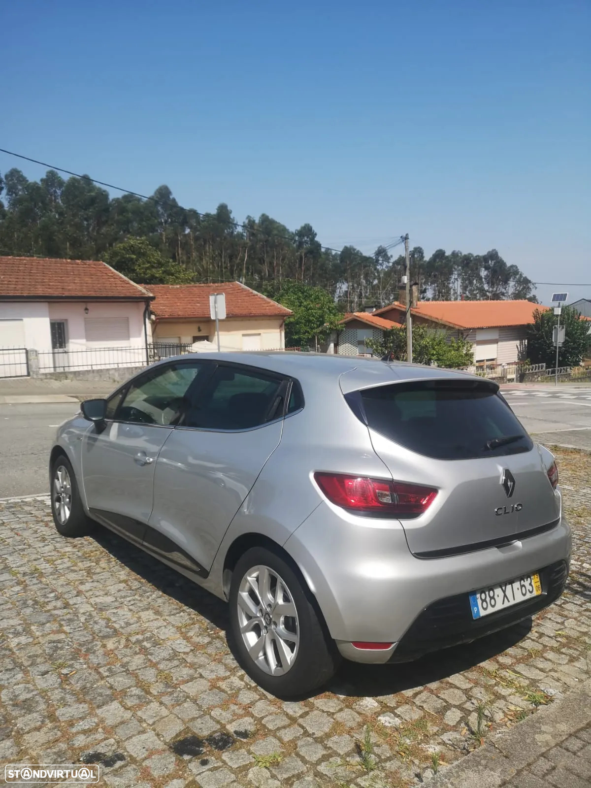 Renault Clio 0.9 TCe Limited Bi-Fuel - 2