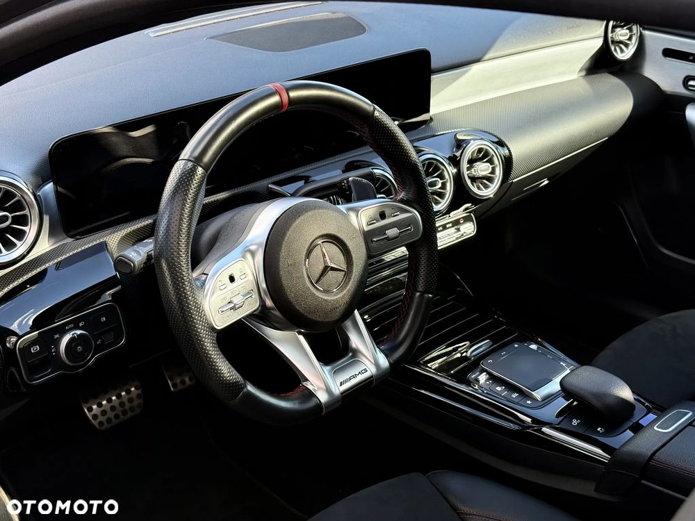 Mercedes-Benz Klasa A 35 AMG 4-Matic 7G-DCT - 7