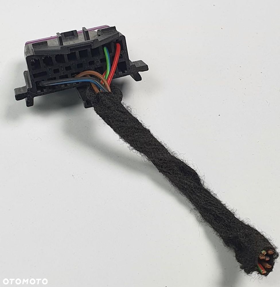 GNIAZDO DIAGNOSTYCZNE OBD AUDI A4 B6 8D0972695 - 2