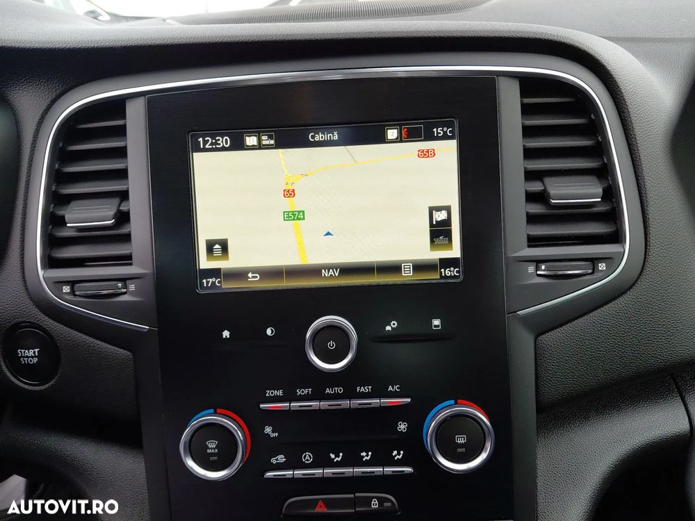 Renault Megane ENERGY TCe 140 EDC LIMITED - 25