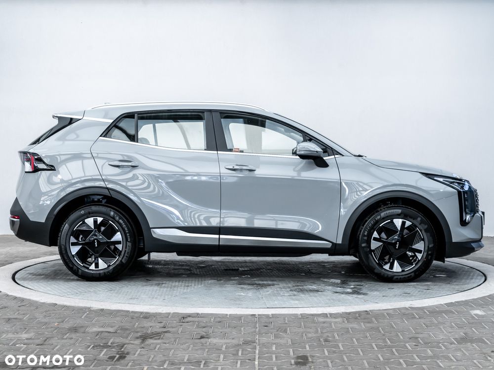 Kia Sportage 1.6 T-GDI HEV M 2WD - 8