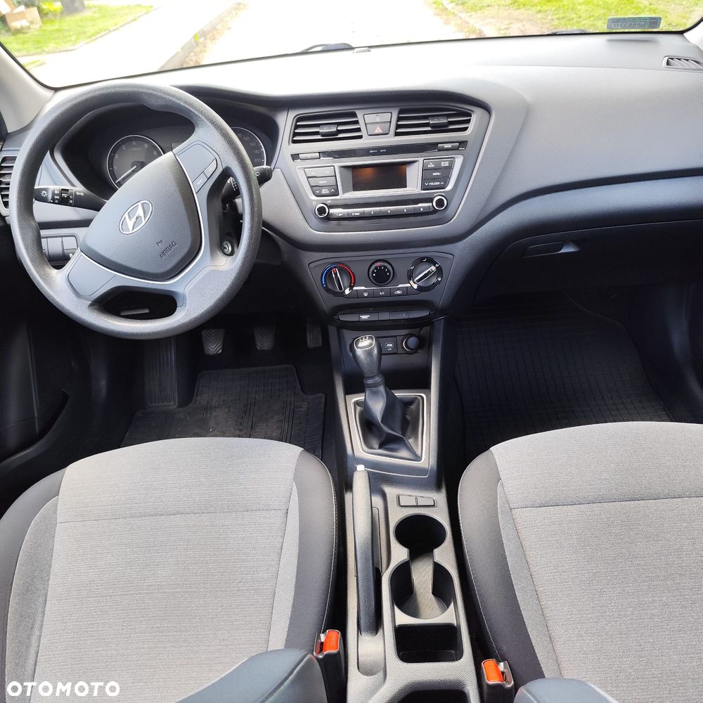 Hyundai i20 1.2 Classic Plus - 12