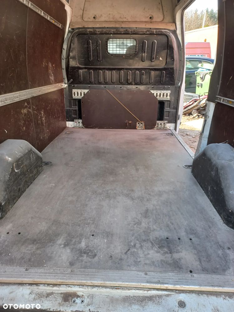 Ford Transit - 3