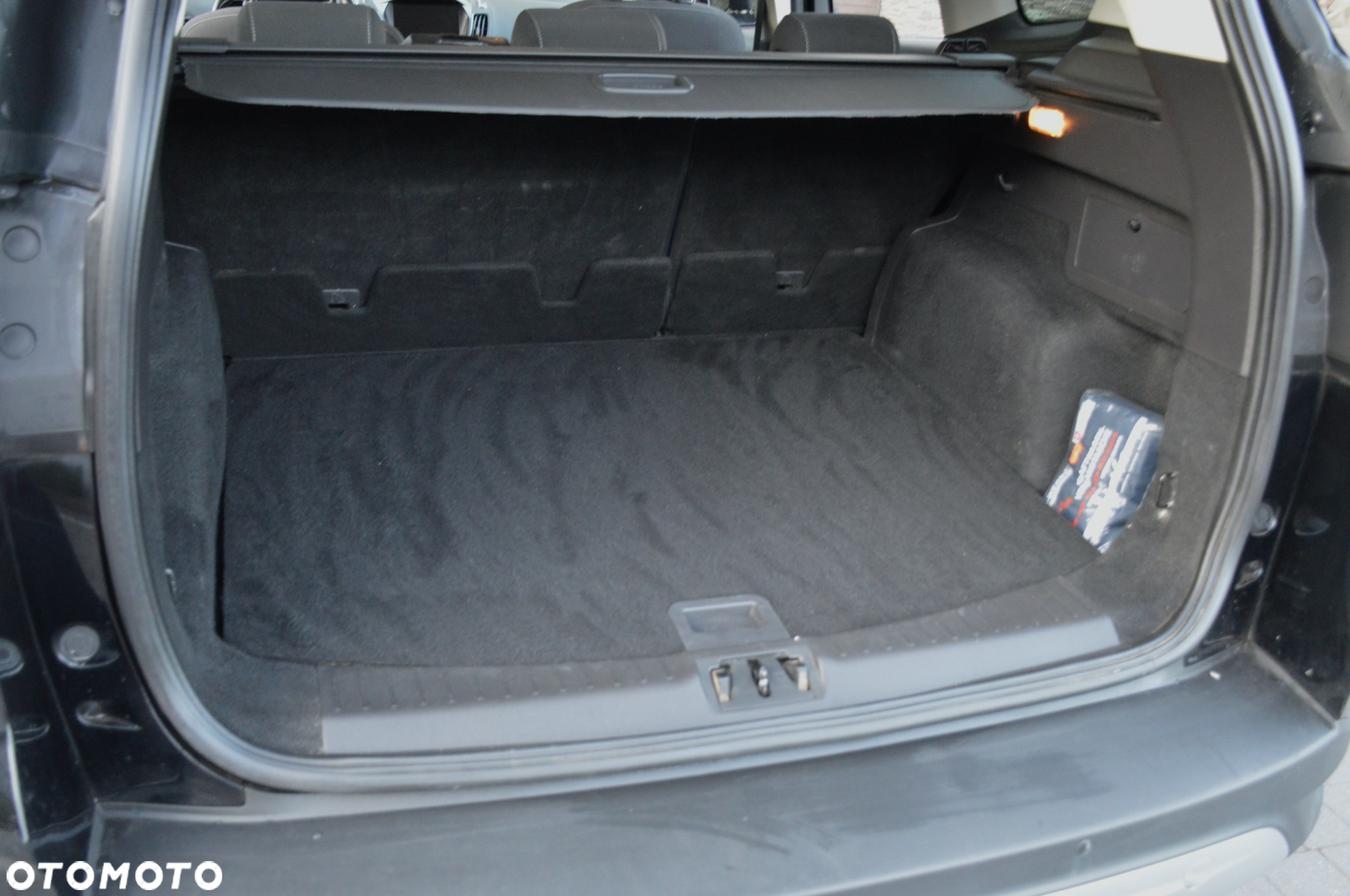 Ford Kuga 1.5 EcoBoost 2x4 Black & Silver - 36