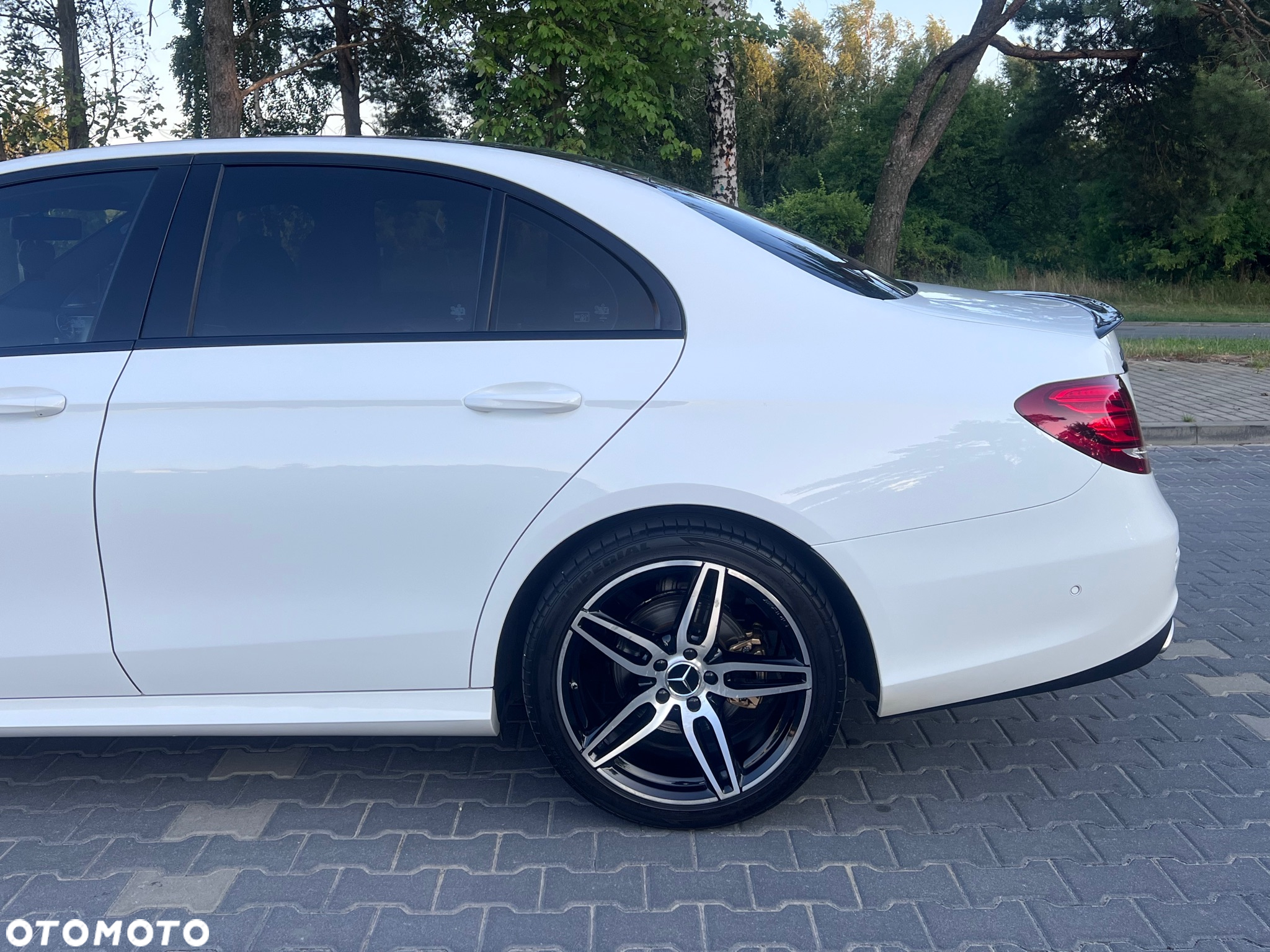Mercedes-Benz Klasa E - 37