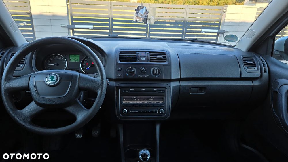 Skoda Fabia - 11