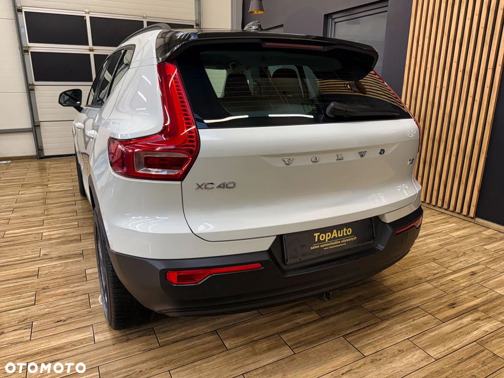 Volvo XC 40 - 9