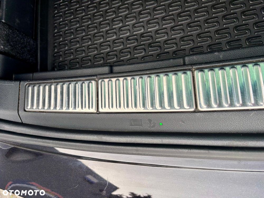 Skoda Superb 2.0 TDI SCR 4x4 Sportline DSG - 21