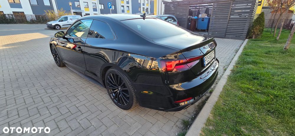 Audi A5 Coupé 40 TFSI S tronic S line - 4