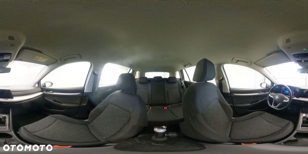 Volkswagen Golf - 21