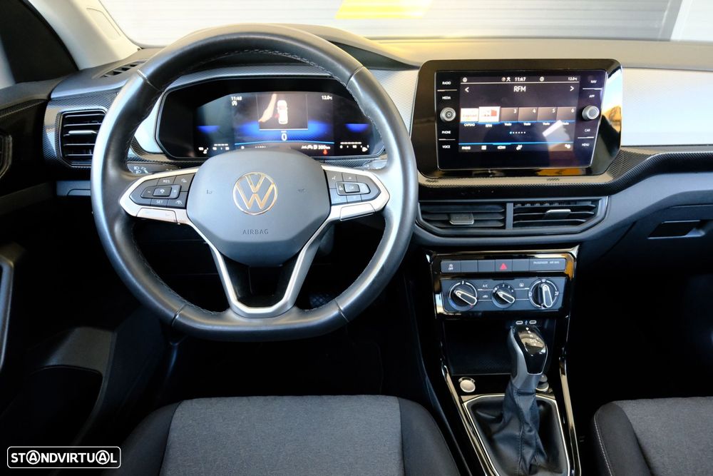 VW T-Cross 1.0 TSI Urban DSG - 12