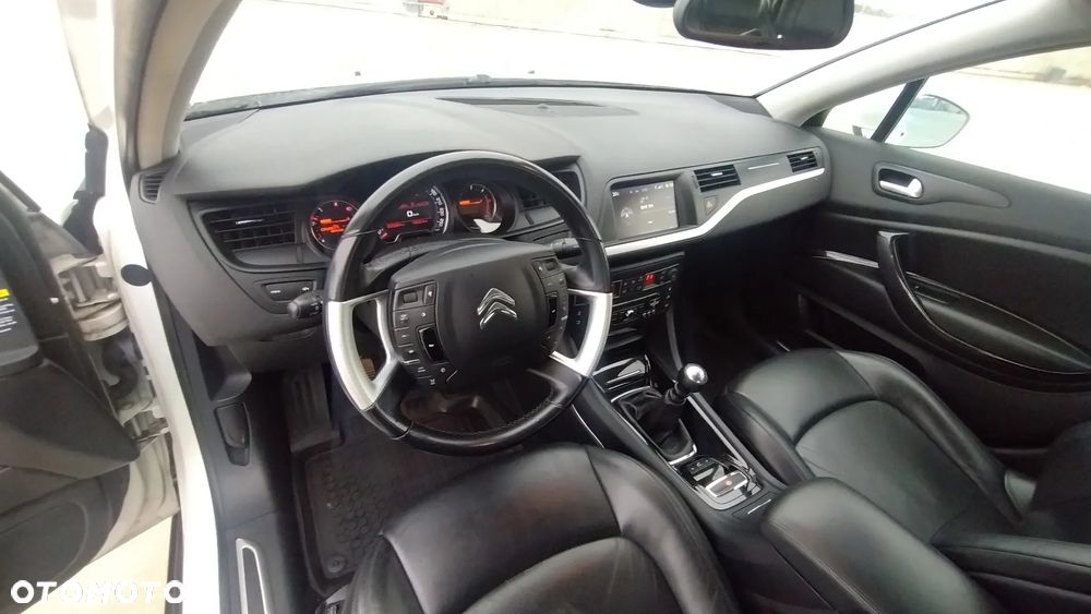 Citroën C5 2.0 HDi Exclusive - 24