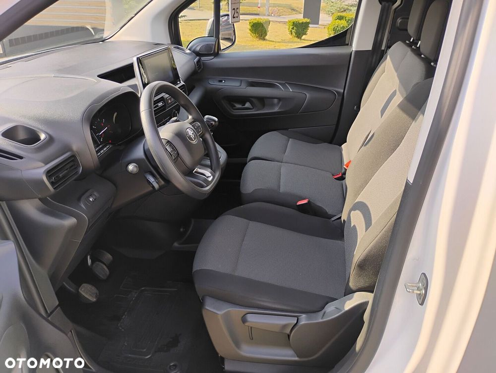 Toyota PROACE CITY - 9