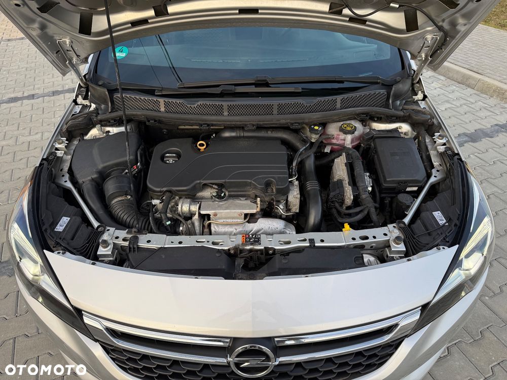 Opel Astra 1.4 T Dynamic - 39