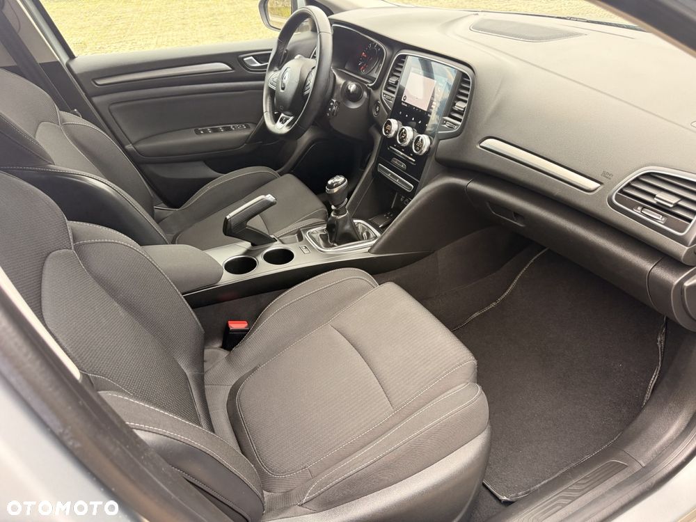 Renault Megane - 18