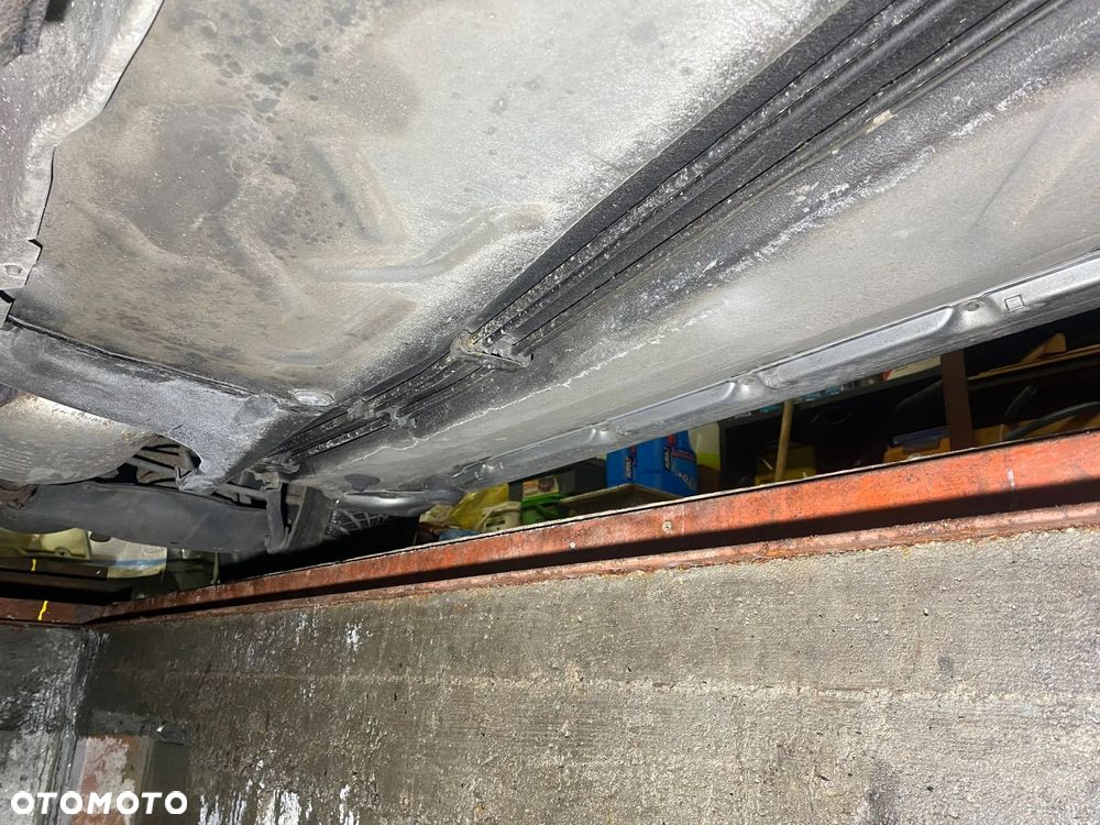 Mercedes-Benz W124 (1984-1993) - 16