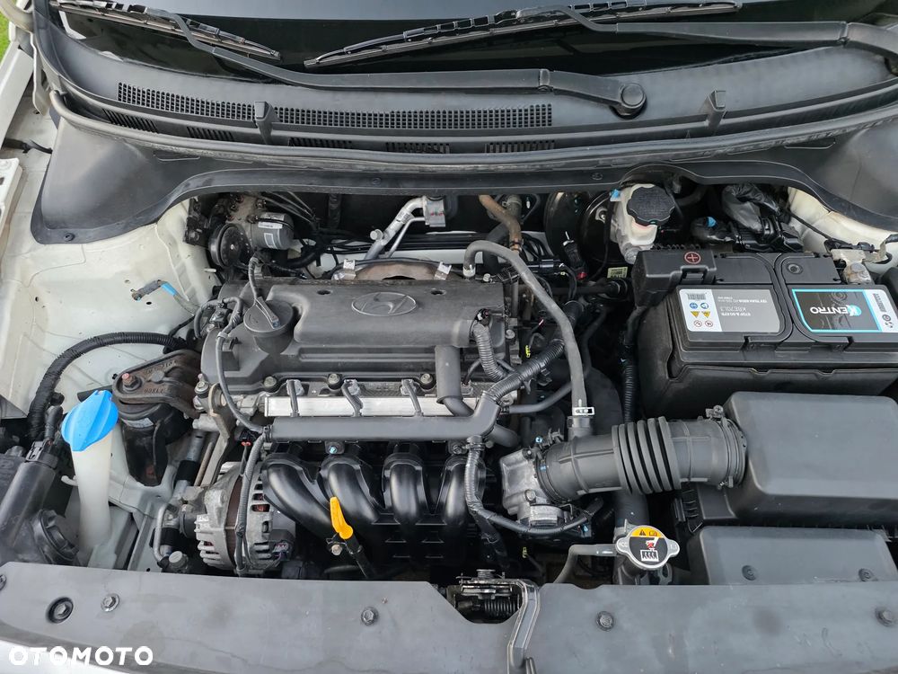 Hyundai i20 1.2 Trend - 15