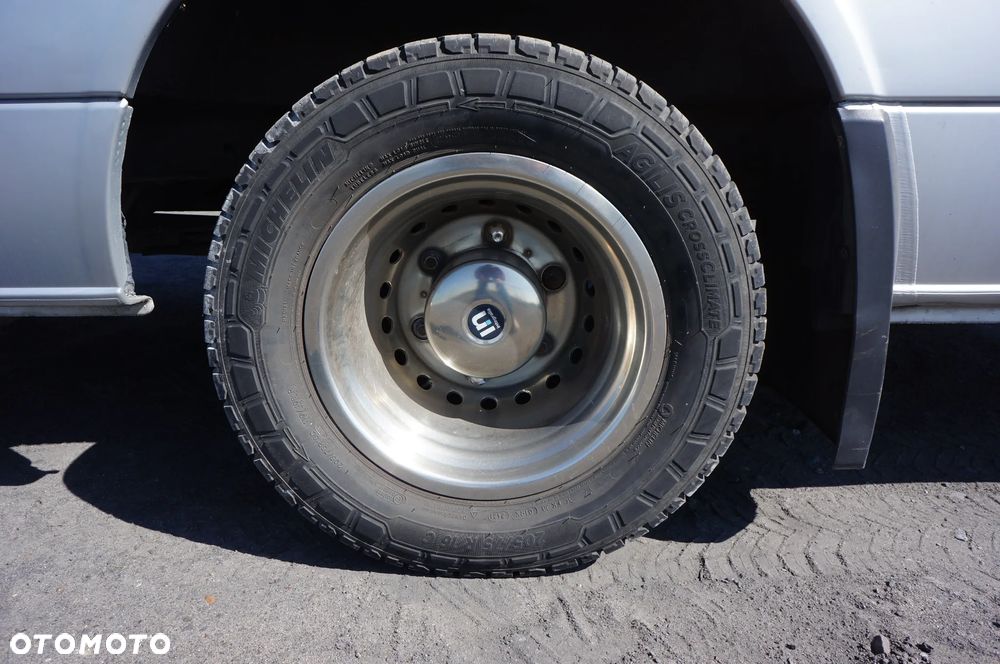 Mercedes-Benz SPRINTER - 9