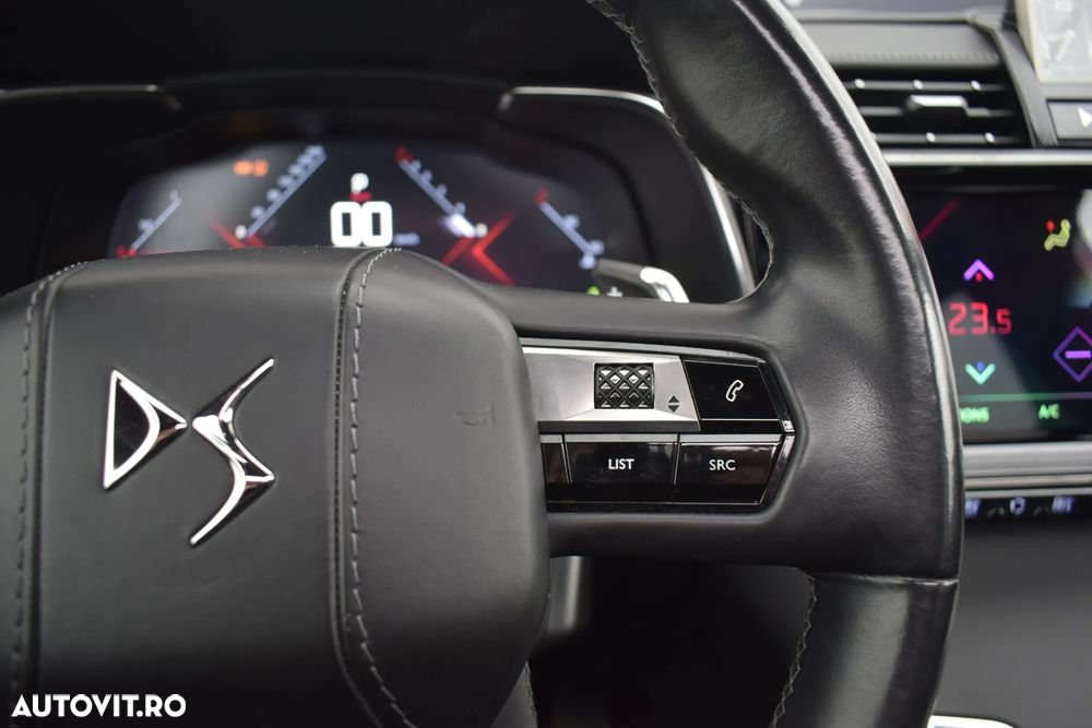 DS Automobiles DS 7 Crossback - 24