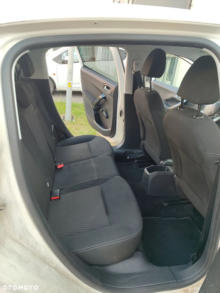 Peugeot 208 1.2 PureTech Active - 9