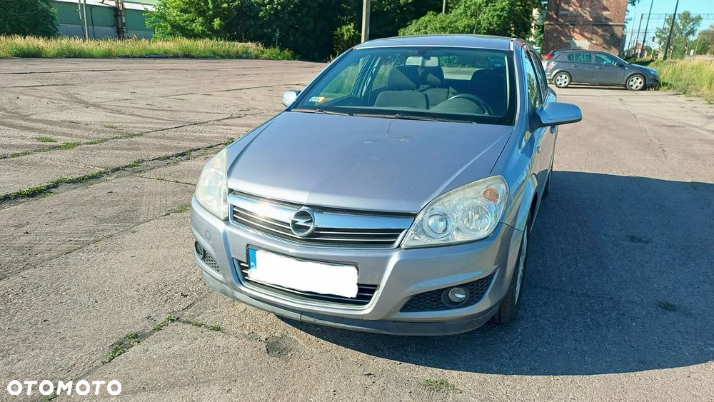 Opel Astra - 1