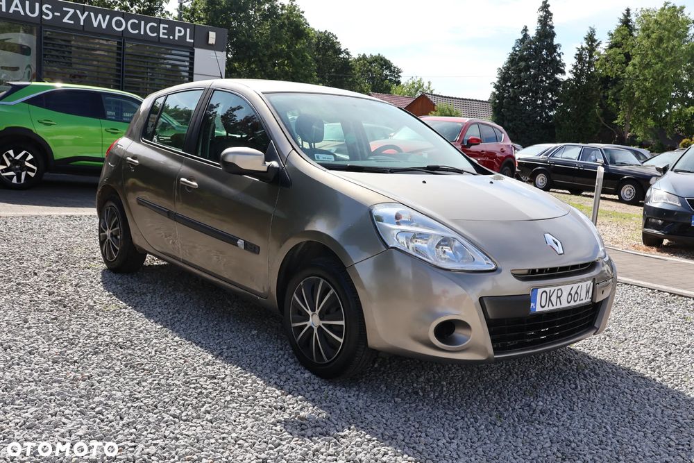 Renault Clio 1.2 16V Dwudziestka - 3
