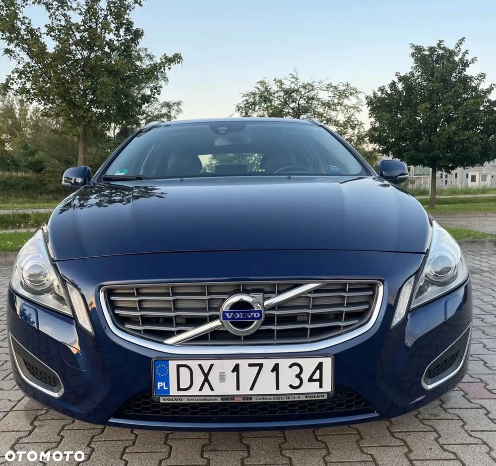 Volvo V60 D2 Ocean Race - 6