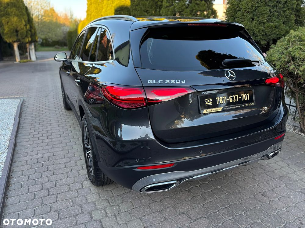 Mercedes-Benz GLC 220 d 4Matic 9G-TRONIC Avantgarde Advanced - 4