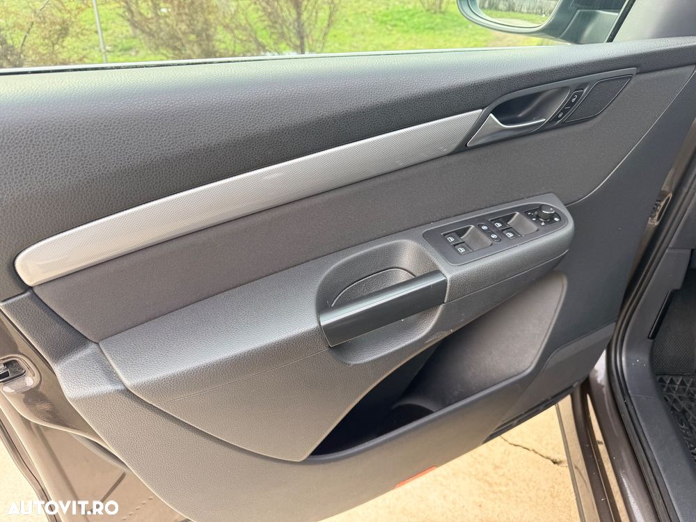 Volkswagen Sharan 2.0 TDI DSG BlueMotion Technology Life - 8